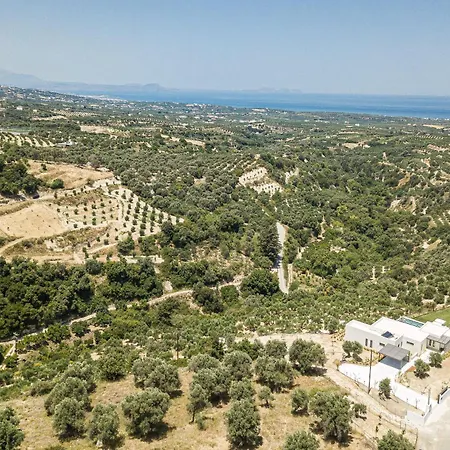 Amna Olive Mmxx Hébergement de vacances Amnátos